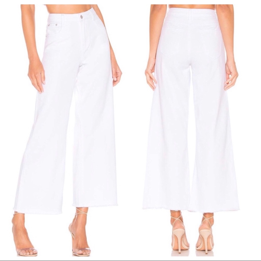 LAST CHANCE! NWOT Revolve Lucy Crop Flare Jeans